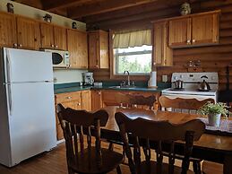 Smith Rock Chalets & Retreat