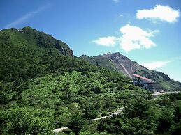 Unzen Miyazaki Ryokan