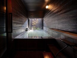 Unzen Miyazaki Ryokan