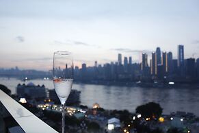 Sheraton Chongqing Hotel