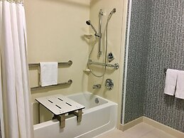 Hampton Inn & Suites Tulsa/Central