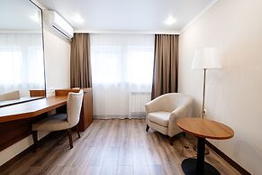 Chagala Uralsk Hotel