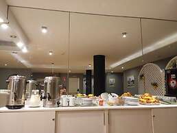 Hispano Hotel