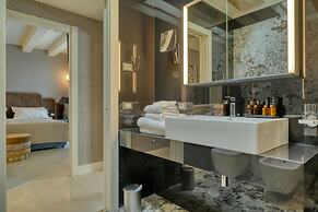 Palazzo della Scala Spa Hotel Suites & Apartments