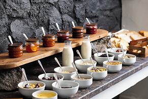 The Noverian Bios Santorini Boutique Hotel