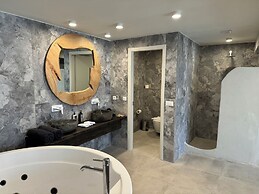 The Noverian Bios Santorini Boutique Hotel