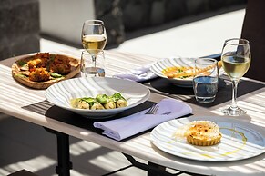 The Noverian Bios Santorini Boutique Hotel