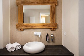 The Noverian Bios Santorini Boutique Hotel