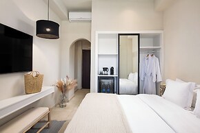 The Noverian Bios Santorini Boutique Hotel
