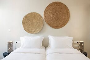 The Noverian Bios Santorini Boutique Hotel