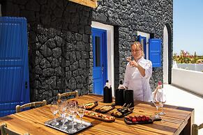 The Noverian Bios Santorini Boutique Hotel