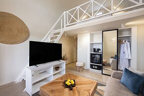 The Noverian Bios Santorini Boutique Hotel