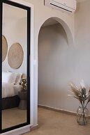 The Noverian Bios Santorini Boutique Hotel