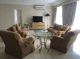 Batavia Hotel and Serviced Apartments