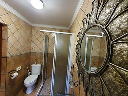 7th Street Guesthouse