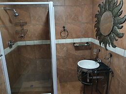 7th Street Guesthouse