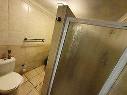 7th Street Guesthouse