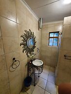 7th Street Guesthouse