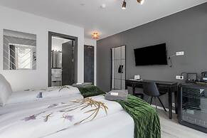 City Center Hotel