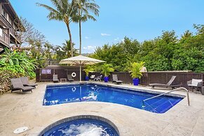 Paradise Bay Resort