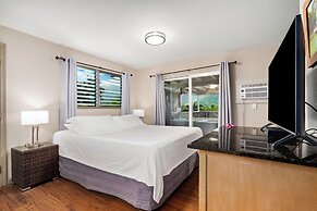 Paradise Bay Resort