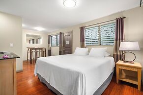 Paradise Bay Resort