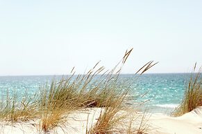 Ocean Sands Beach Boutique Inn - Stay At the Beach