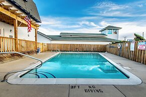 Ocean Sands Beach Boutique Inn - Stay At the Beach