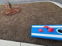 Ocean Sands Beach Boutique Inn - Stay At the Beach