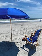 Ocean Sands Beach Boutique Inn - Stay At the Beach