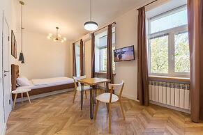 Central Dayflat Apartments