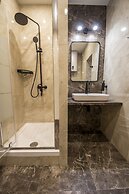 Central Dayflat Apartments