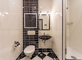 Central Dayflat Apartments