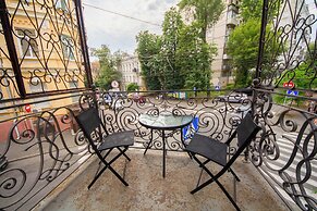 Central Dayflat Apartments