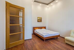 Central Dayflat Apartments
