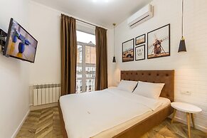 Central Dayflat Apartments