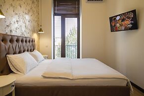 Central Dayflat Apartments