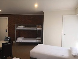 Dandenong Motel