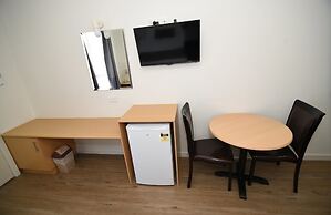 Dandenong Motel