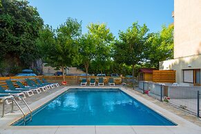 Hotel Los Arces