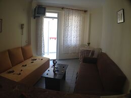 Semiz Apart Hotel