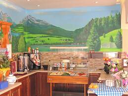 Bajor Panzio Aparthotel Restaurant - Adults Only