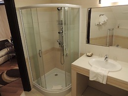 Bajor Panzio Aparthotel Restaurant - Adults Only