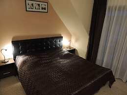 Bajor Panzio Aparthotel Restaurant - Adults Only