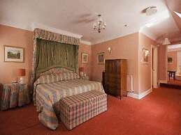 Corse Lawn House Hotel