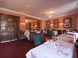 Corse Lawn House Hotel