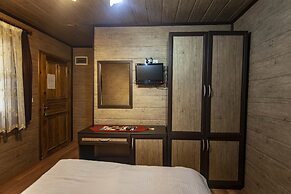 Seven Rock Cave Hotel