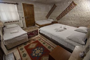 Seven Rock Cave Hotel