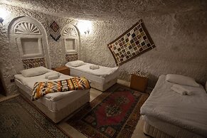 Seven Rock Cave Hotel