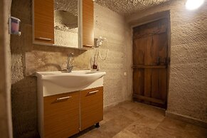 Seven Rock Cave Hotel